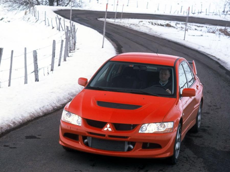  Mitsubishi Lancer Evolution VIII 2003 года  (фото 16 из 58)